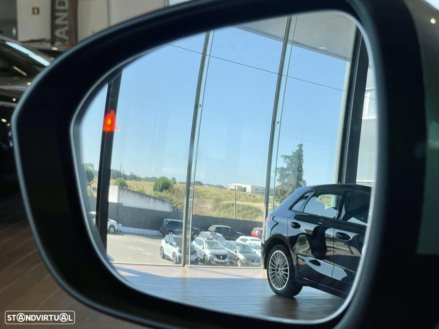 Nissan Qashqai 1.3 DIG-T N-Connecta LED - 22