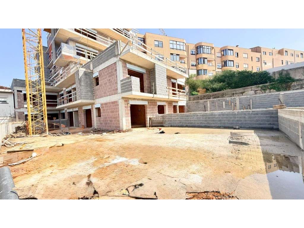 T1 terraço garagem fechada - Grande imagem: 2/60