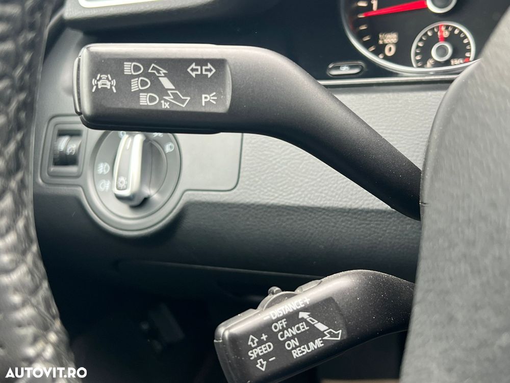 Volkswagen Passat 2.0 TDI DPF DSG R-Line Edition Plus - 19