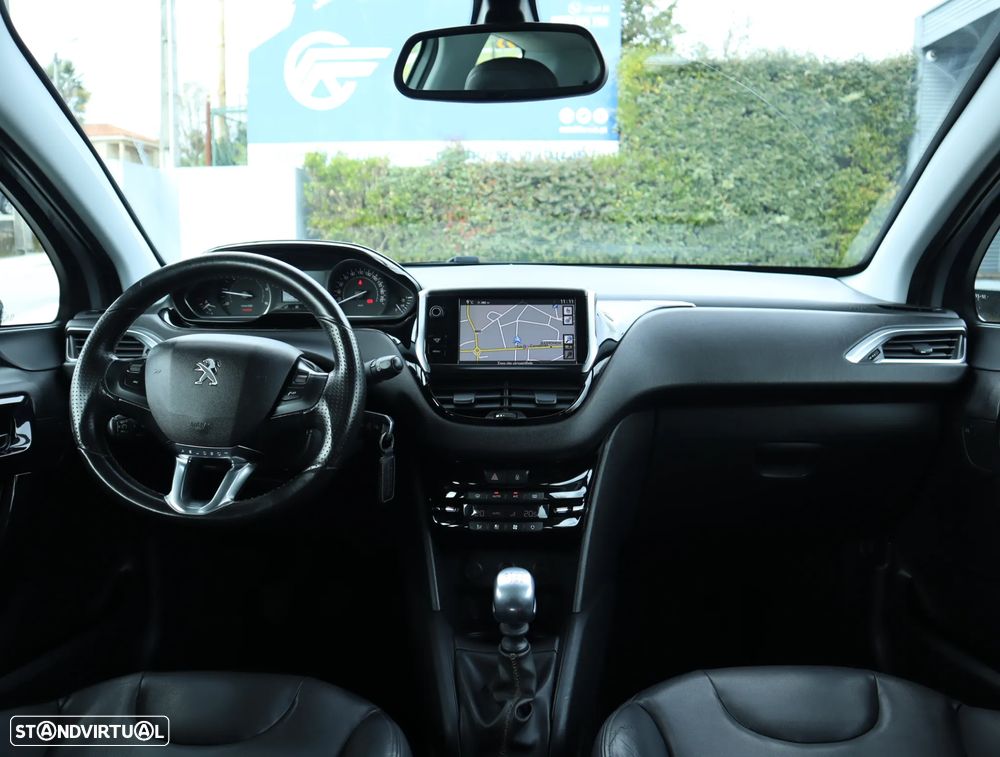 Peugeot 208 e-HDi FAP 115 Stop&Start Intuitive - 4