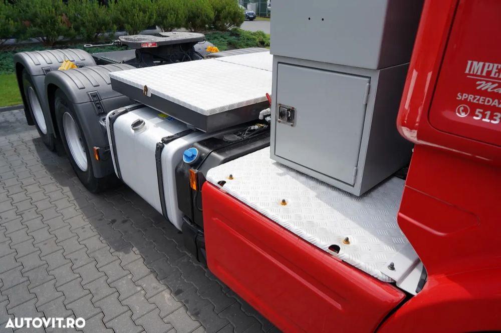 Scania R 580 / V8 / 6x4 / MTA: 150.000 KG / RETARDER / I-PARK COOL / ADR COMPLET / TRACTOR CU 3 AXE / IMPORTAT - 15