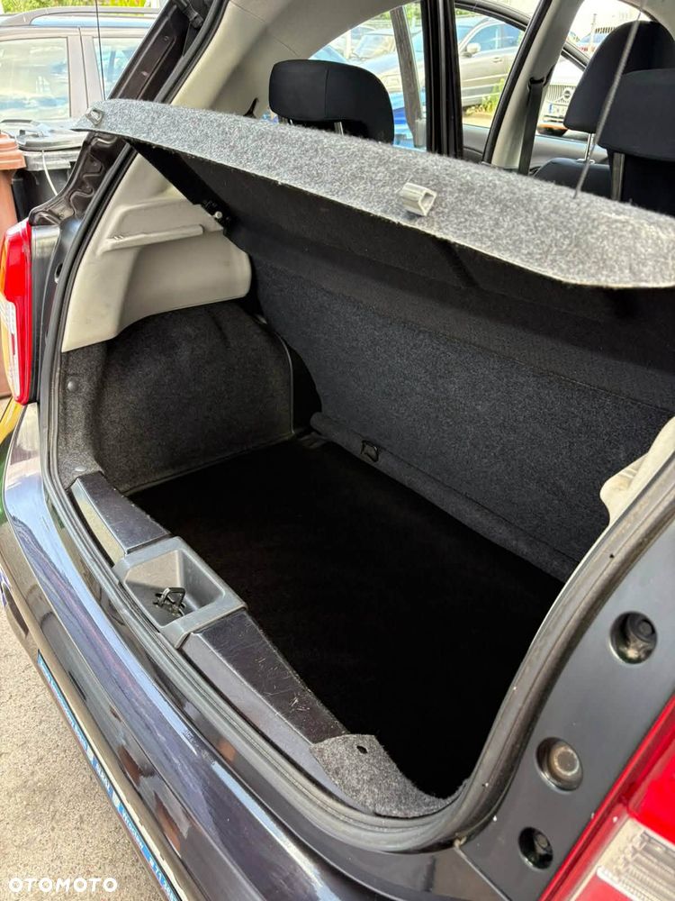 Nissan Micra 1.2 Visia AC/CD - 10