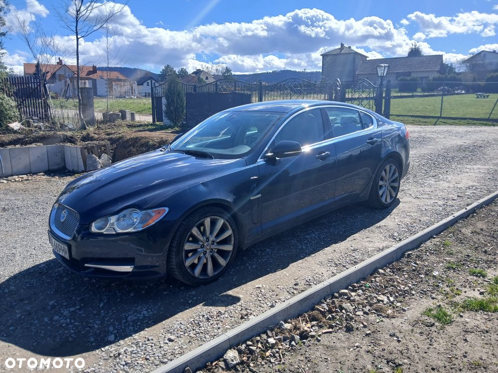 Jaguar XF 3.0 V6 D - 2