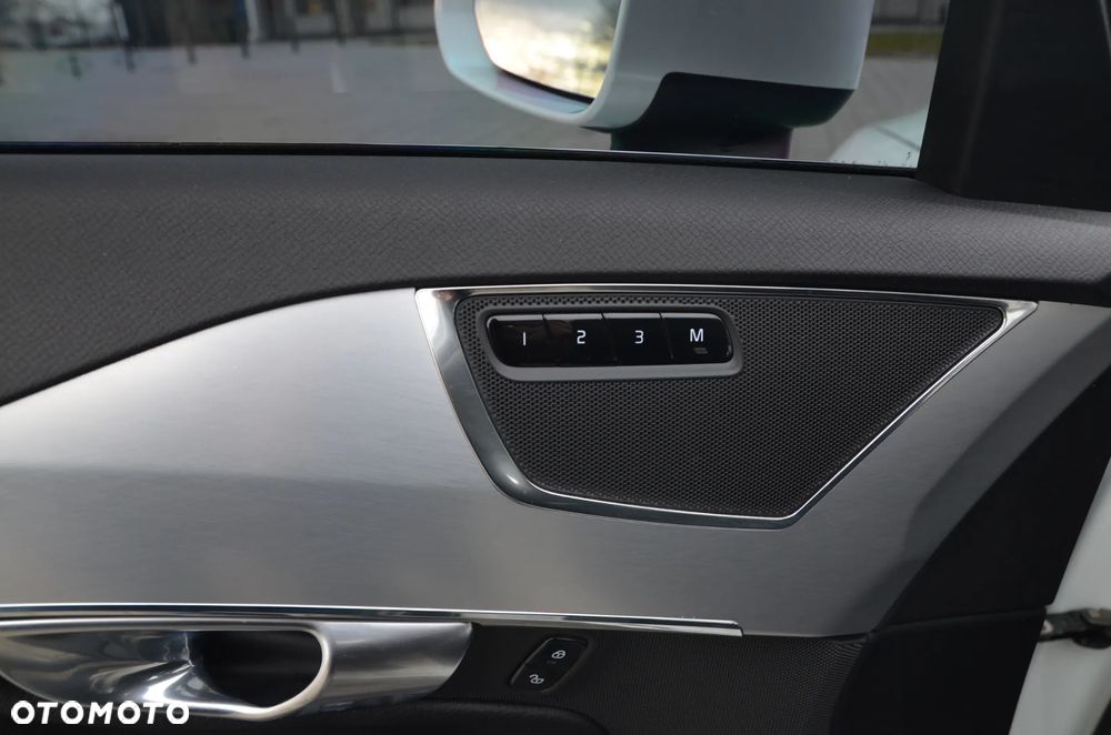 Volvo XC 90 T6 AWD Momentum - 15