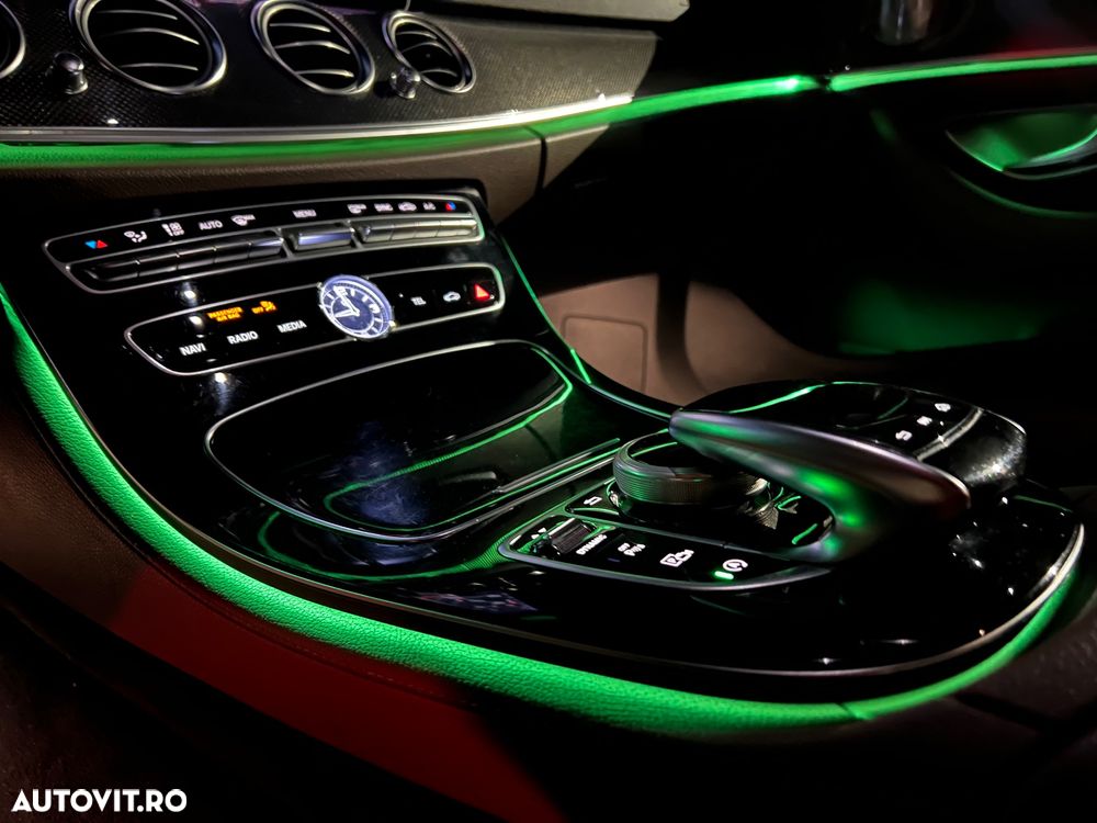 Mercedes-Benz E 220 d 4MATIC Aut. - 10