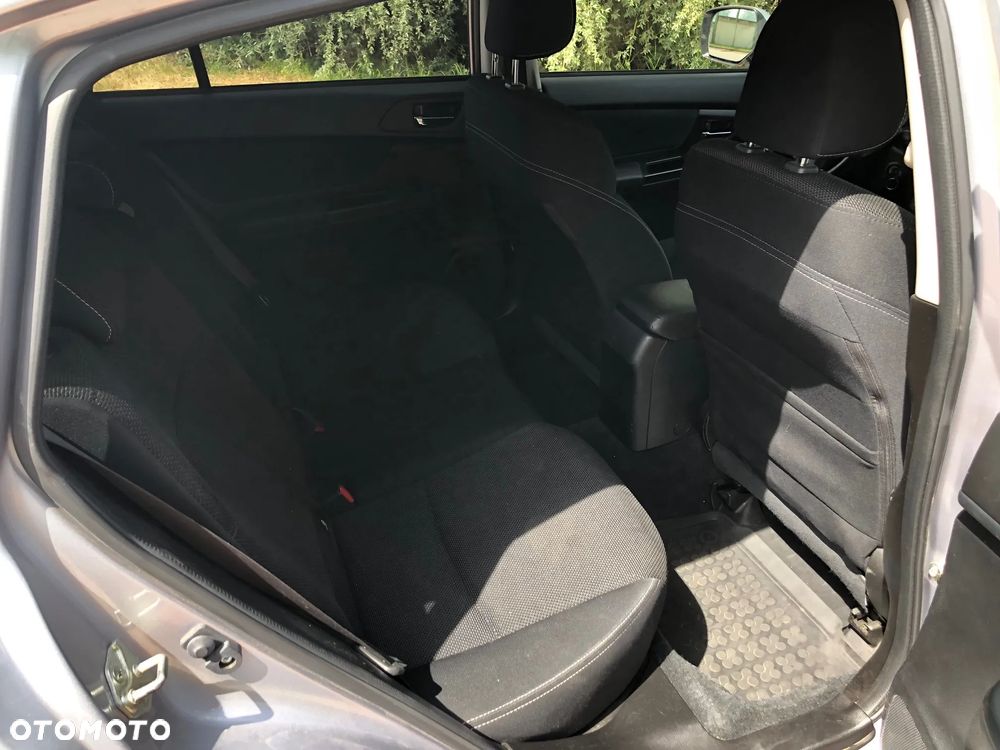 Subaru XV 2.0i Comfort CVT - 8