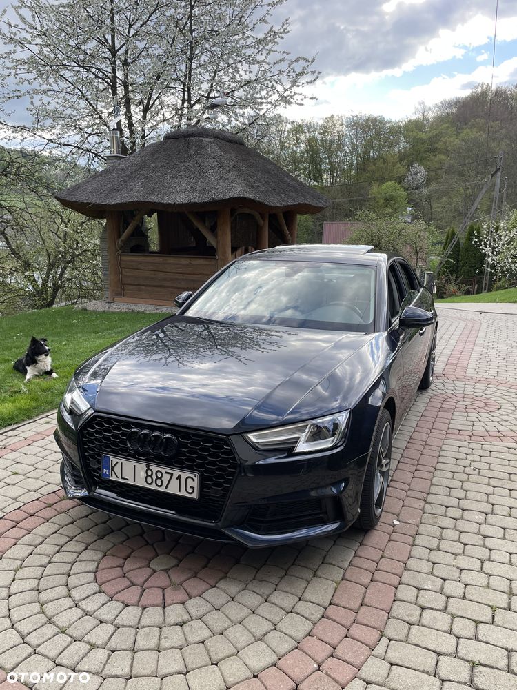 Audi A4 - 1