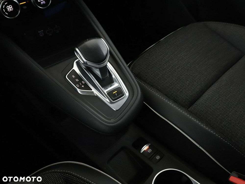 Renault Captur E-TECH 160 INTENS - 31