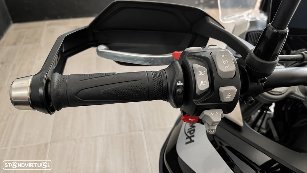 Triumph Tiger 900 GT PRO - 7