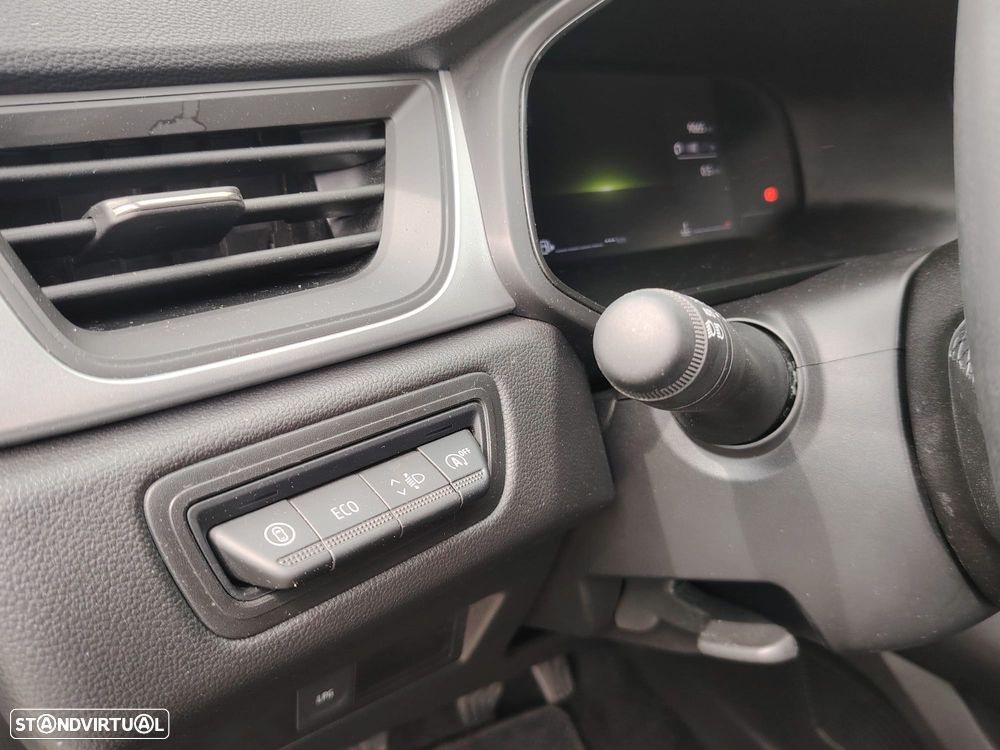 Renault Captur 1.0 TCe Equilibre Bi-Fuel - 15