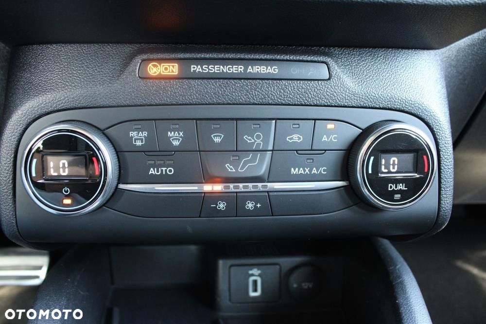 Ford Focus - 17