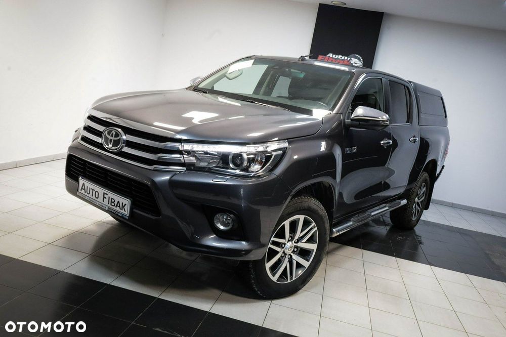 Toyota Hilux - 3