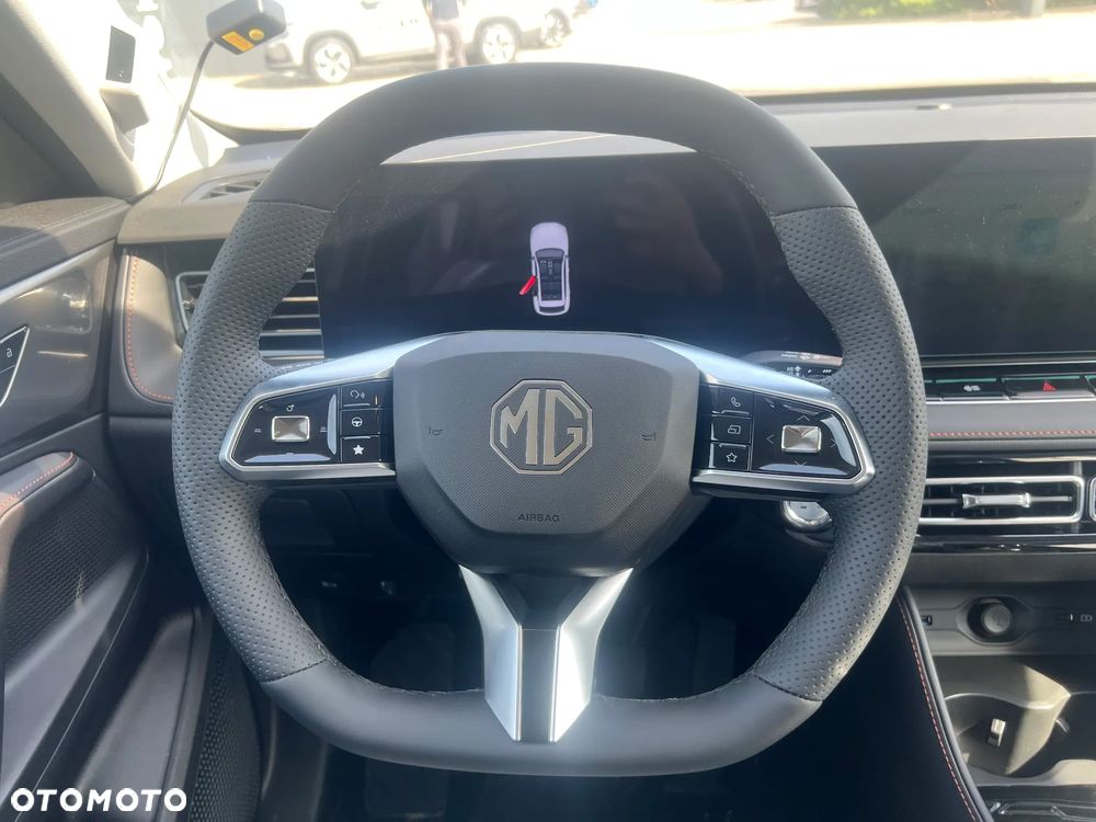 MG HS 1.5 T-GDI Excite DCT - 13