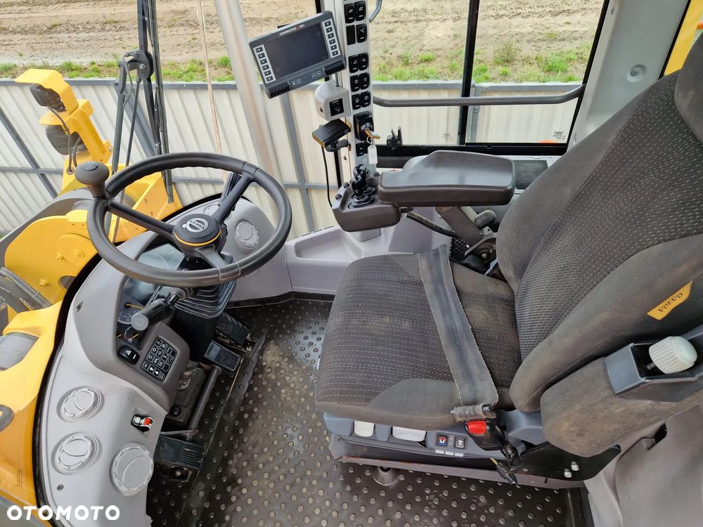 Volvo L150H * 2019r. * 9 419 mth * waga Loadmaster Alpha 100 * - 18