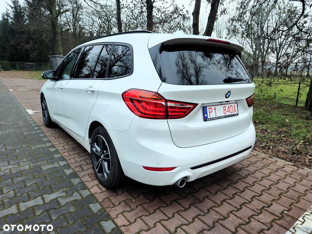 BMW Seria 2 218i GT Sport Line - 8