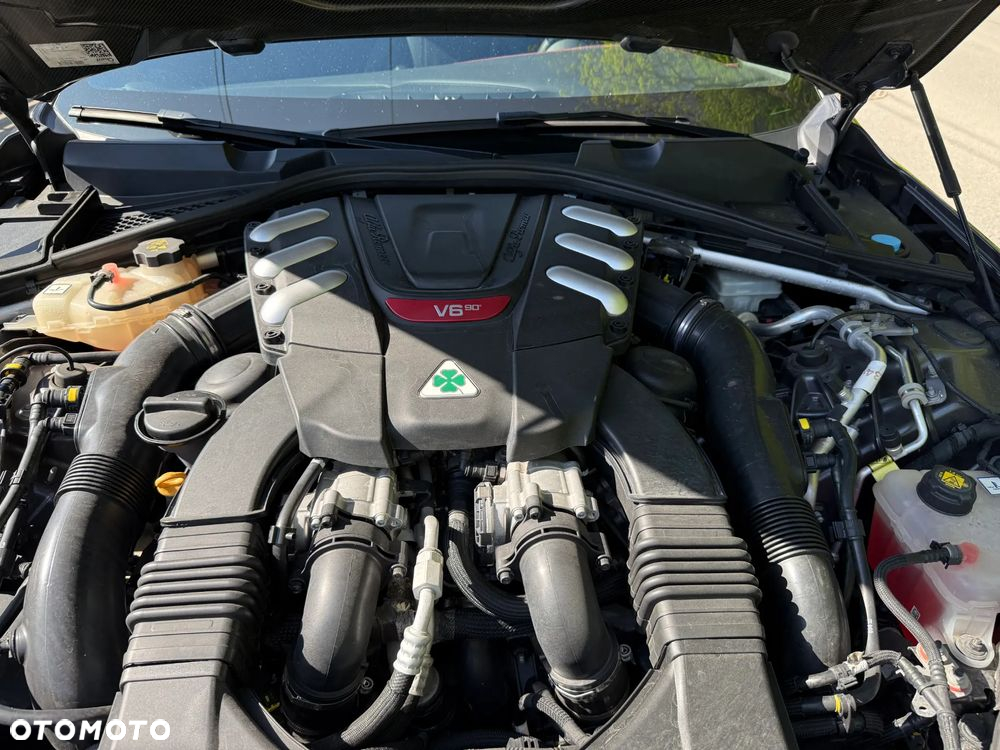 Alfa Romeo Giulia 2.9 Bi Turbo V6 Quadrifoglio - 8