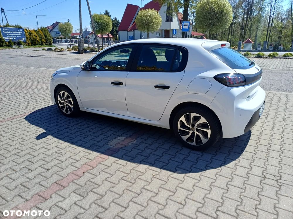 Peugeot 208 PureTech 75 Like - 11