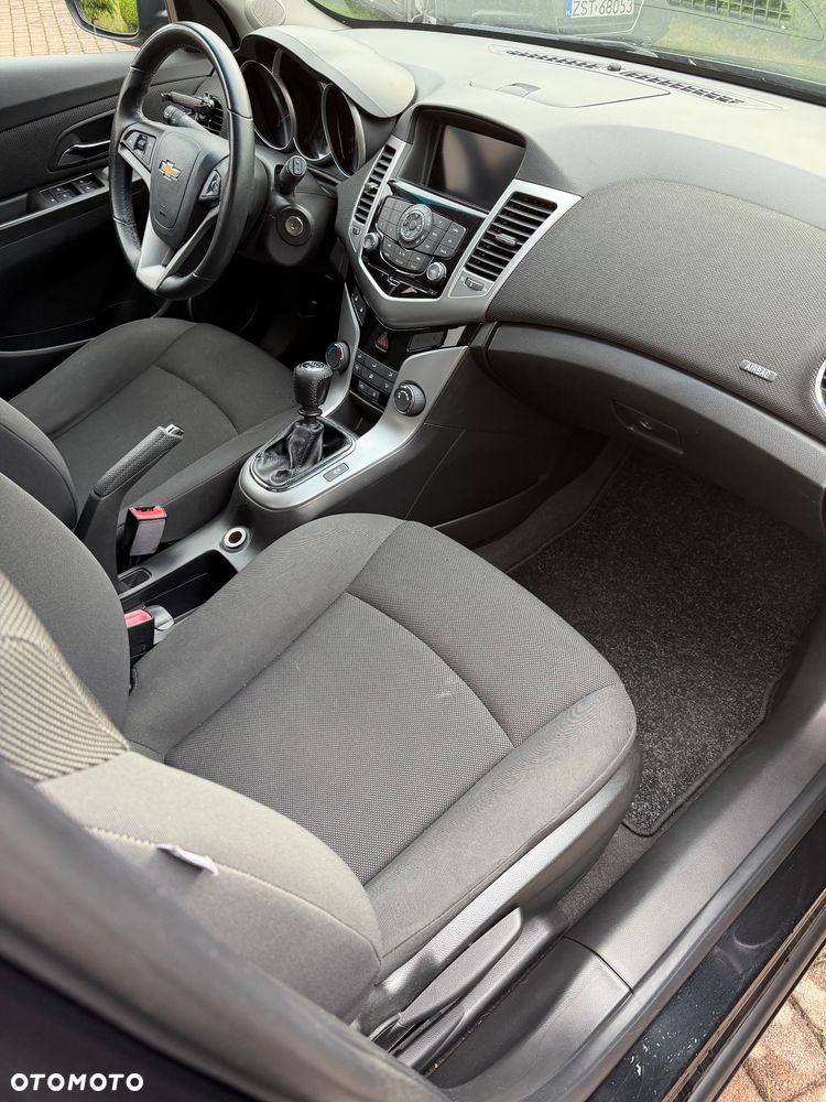 Chevrolet Cruze 2.0 D LT - 21