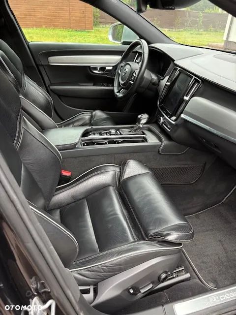 Volvo S90 D3 R-Design - 1