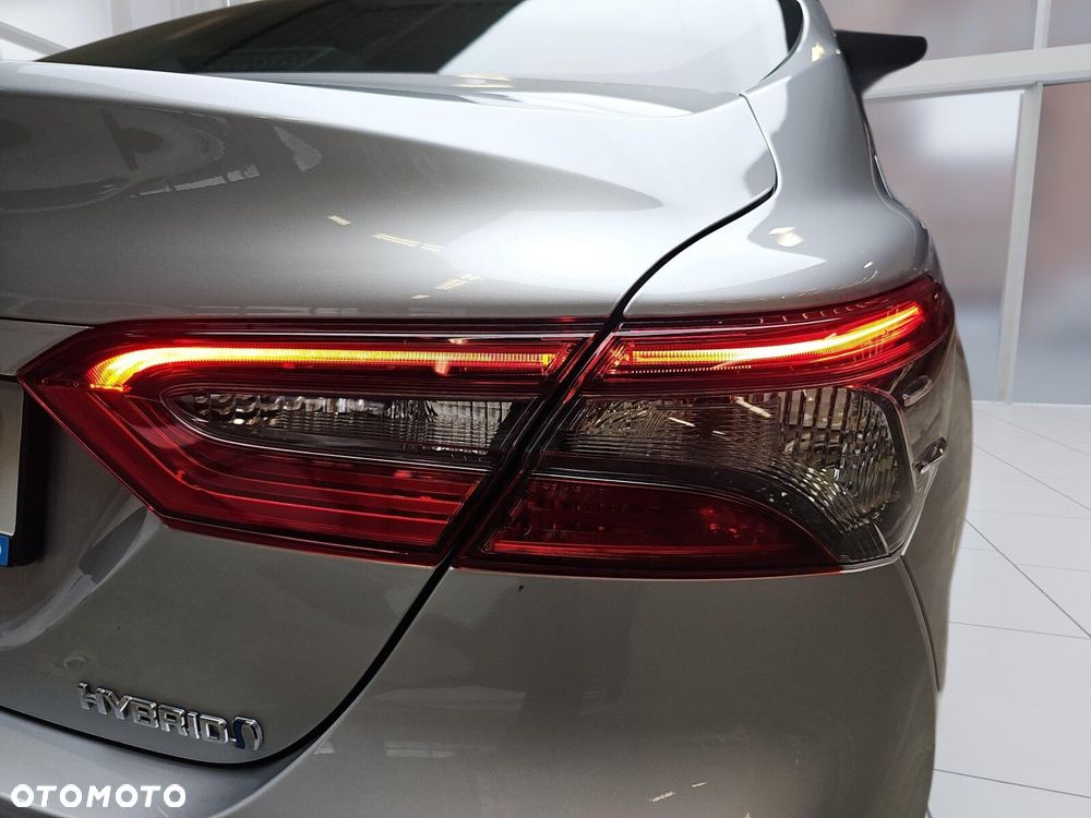 Toyota Camry 2.5 Hybrid Prestige CVT - 34