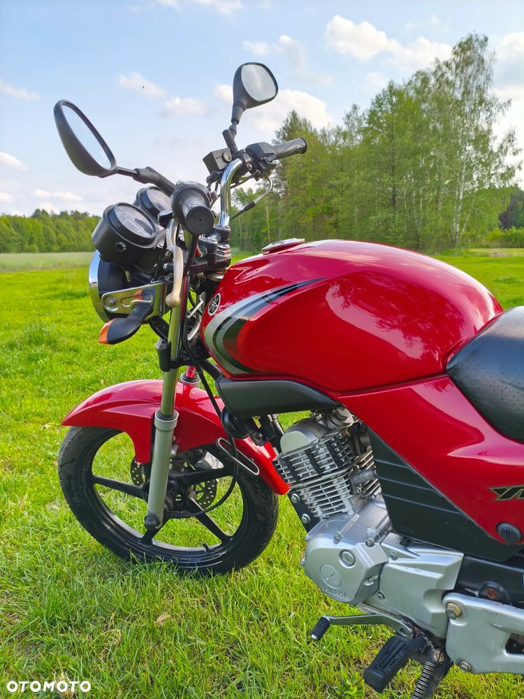 Yamaha YBR - 7