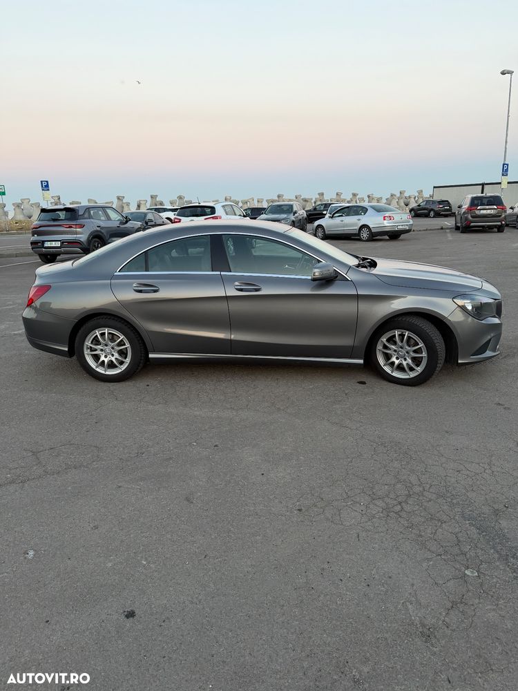 Mercedes-Benz CLA 220 d Aut. - 2