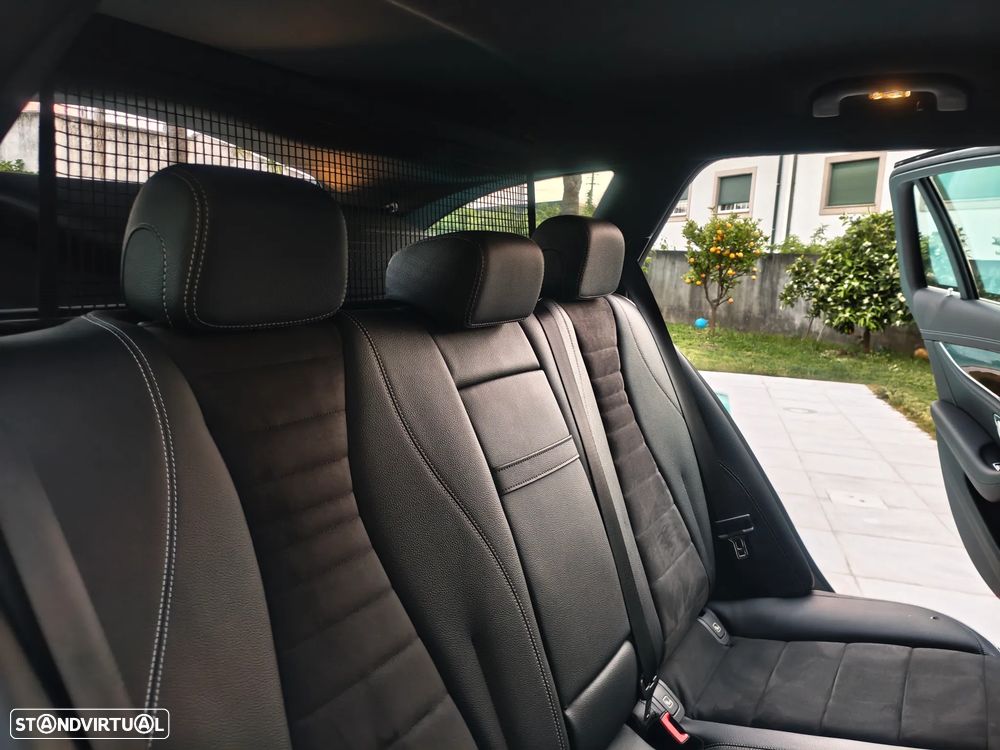 Mercedes-Benz E 220 d AMG - 19