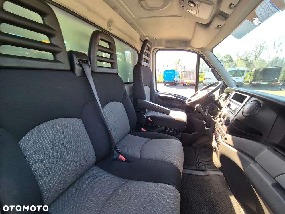 Iveco Daily 65 C 17 / 3.0 SILNIK / KONTENER / WINDA / MOCNY / WEBASTO / MANUAL / NISKI KONTENER / SERWISOWANY / EURO 5 - 20