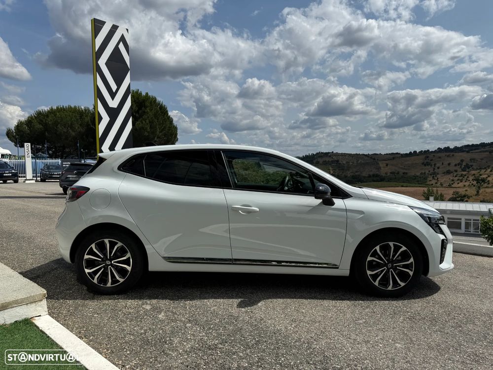 Renault Clio 1.0 TCe Techno Bi-Fuel - 10
