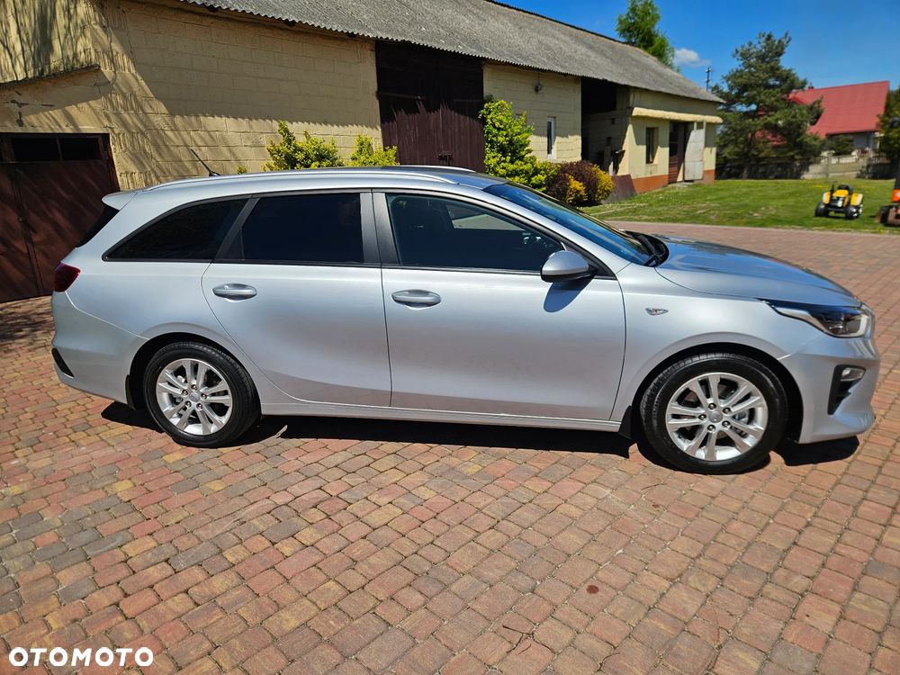 Kia Ceed - 7