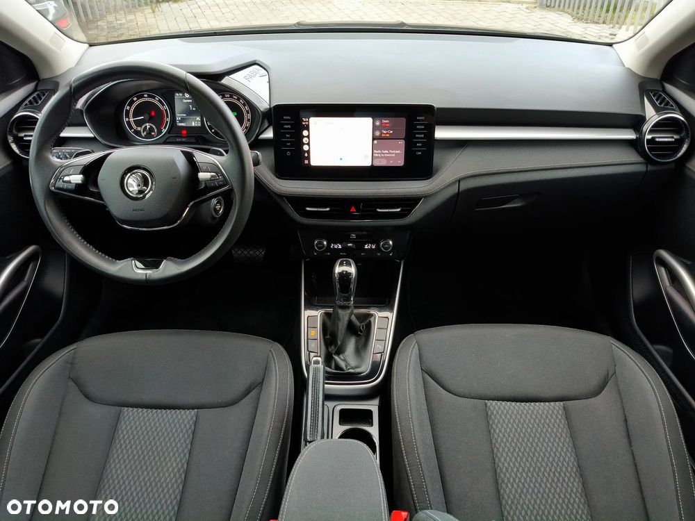 Skoda Fabia - 11