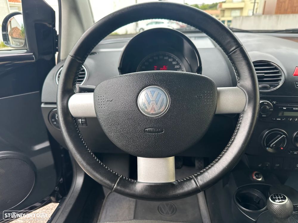 VW New Beetle Cabriolet 1.9 TDI - 8
