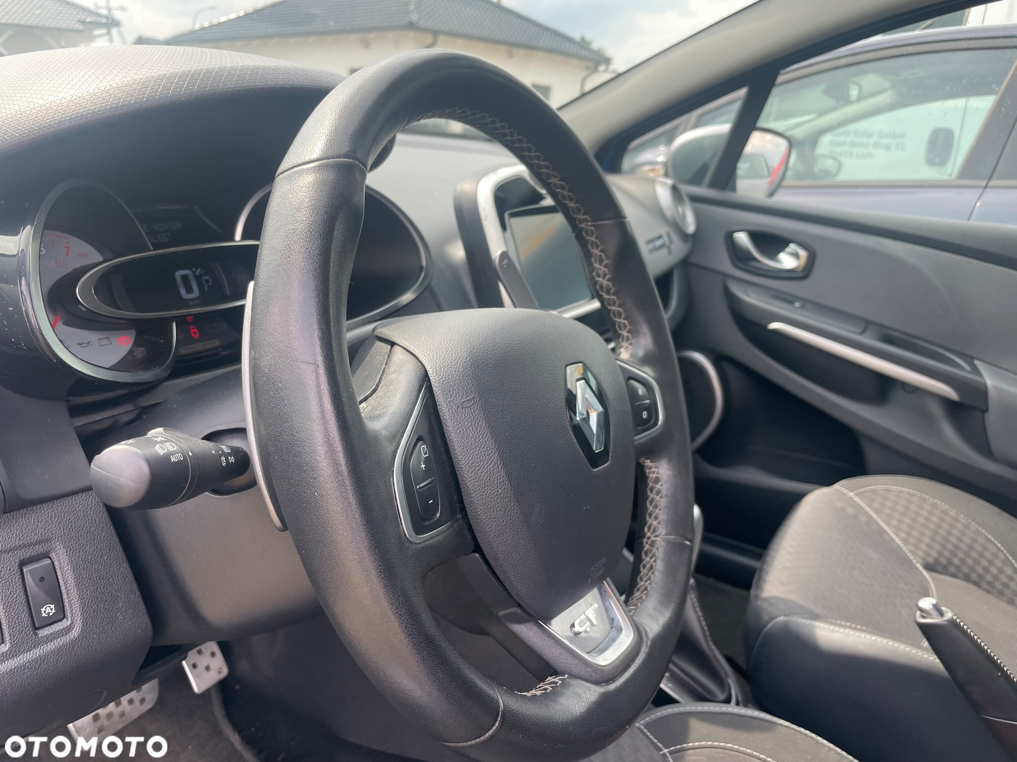 Renault Clio ENERGY TCe 120 EDC GT - 8