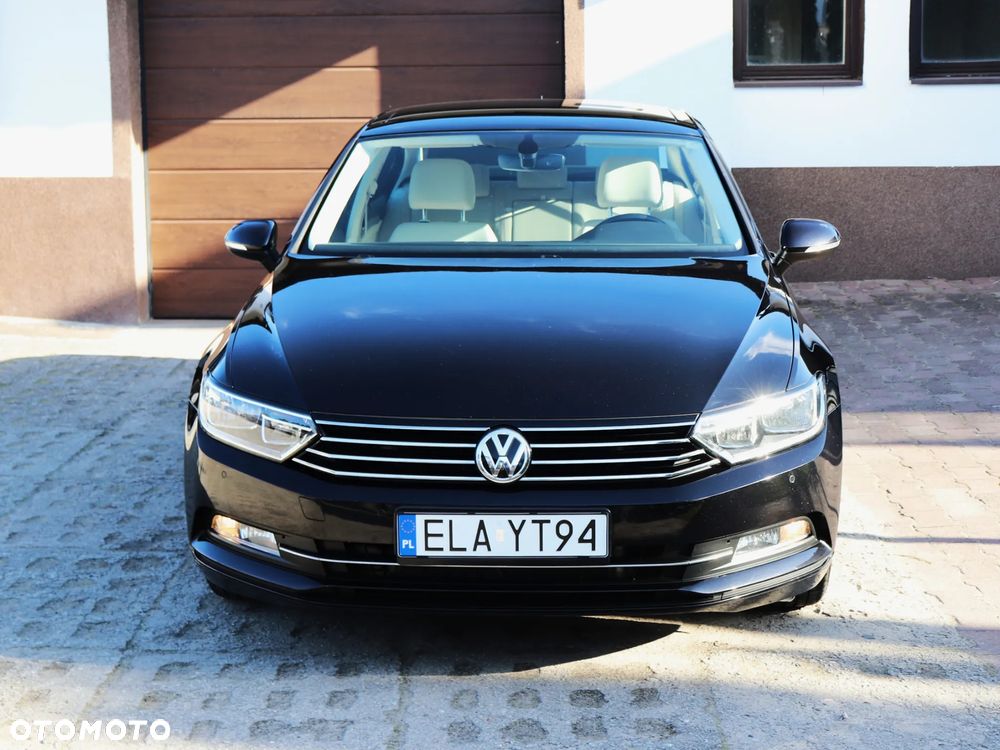 Volkswagen Passat 2.0 TDI SCR DSG Comfortline - 4