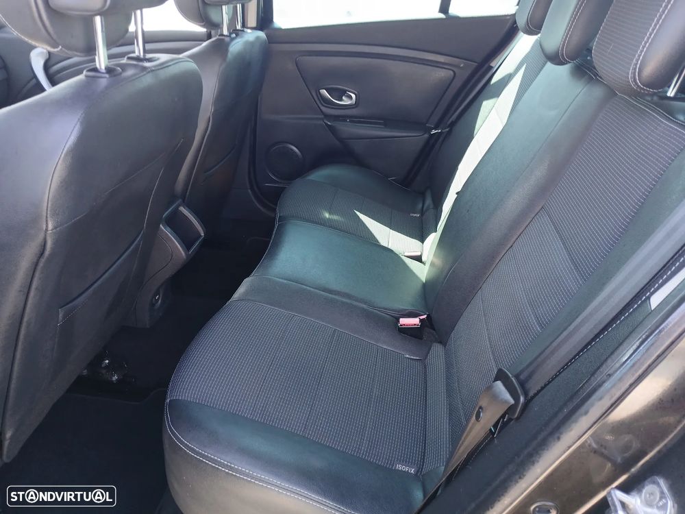 Renault Mégane 1.5 dCi GT Line - 19