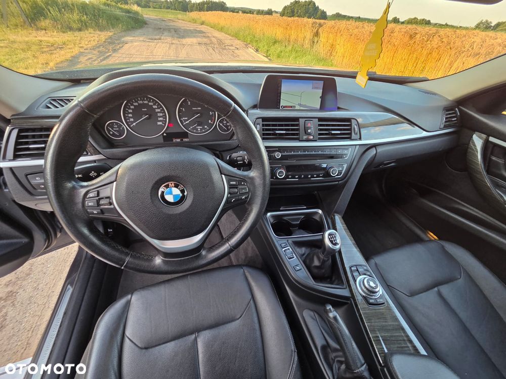 BMW Seria 3 320d Efficient Dynamics - 6
