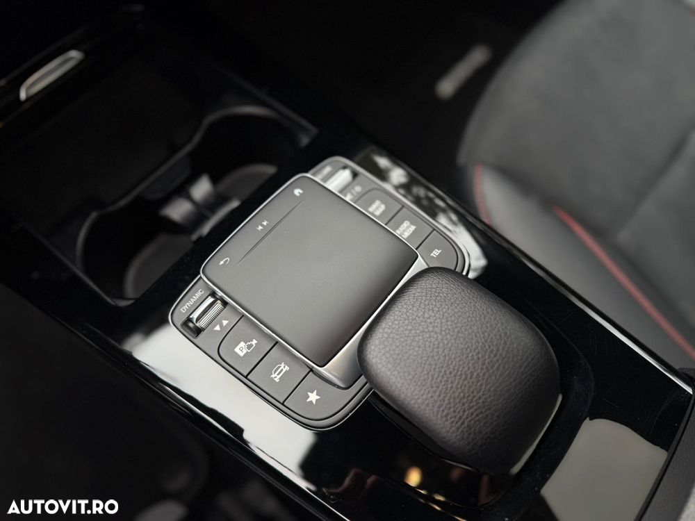 Mercedes-Benz CLA - 7