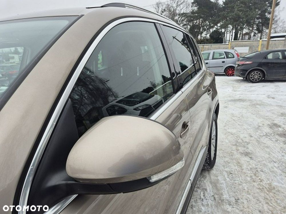 Volkswagen Tiguan - 9