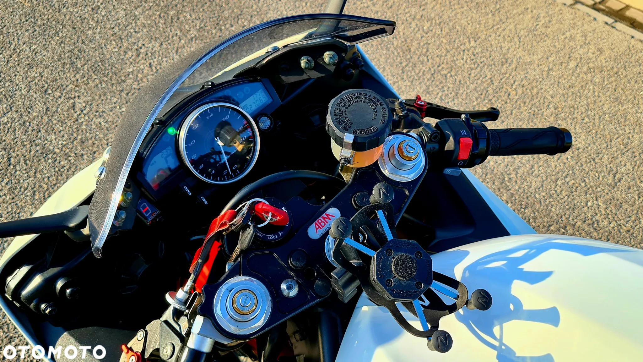 Yamaha R6 - 8