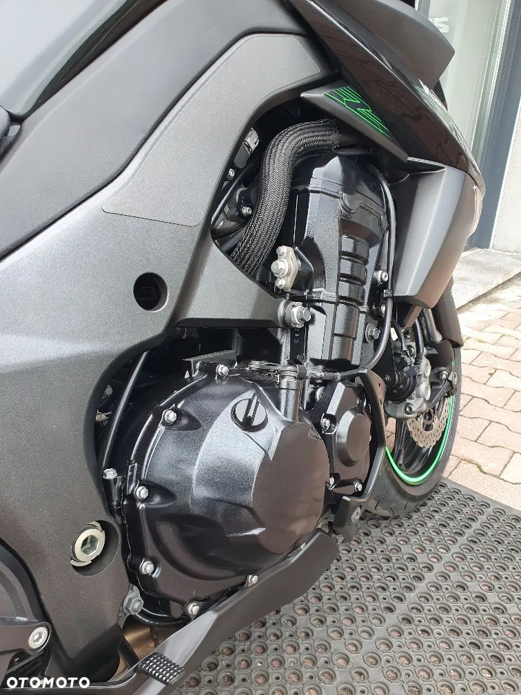 Kawasaki Z - 26