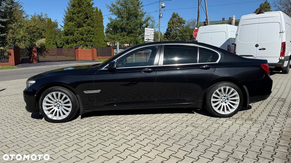 BMW Seria 7 740d xDrive - 3