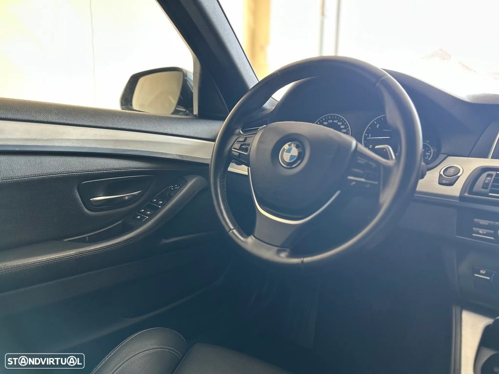 BMW 520 d Line Luxury Auto - 18