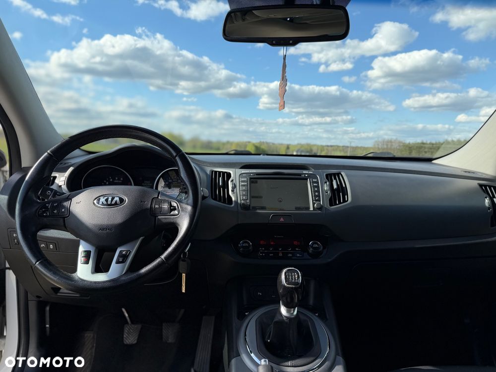 Kia Sportage 1.7 CRDI 2WD ISG Dream-Team Edition - 14