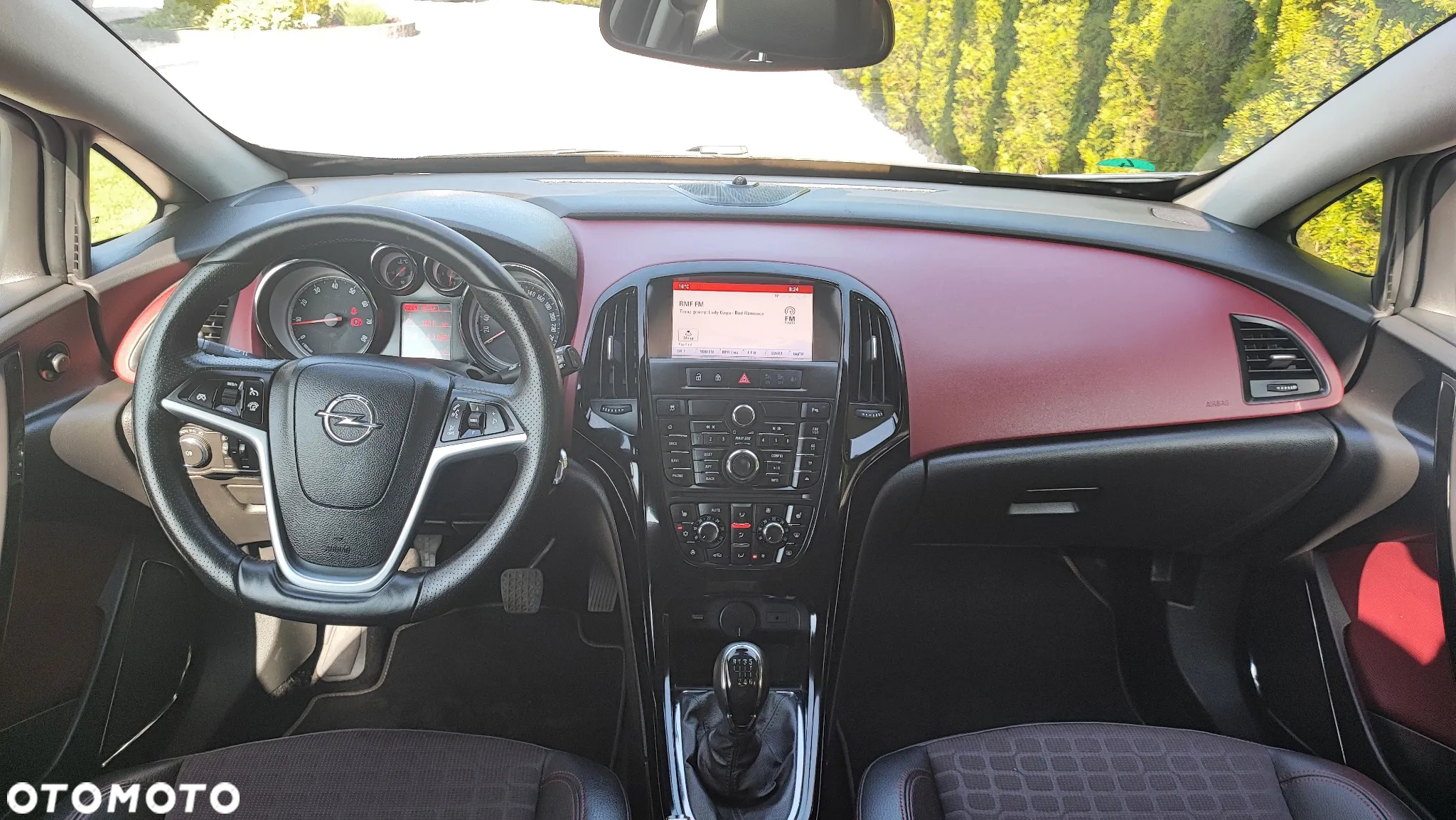 Opel Astra GTC 1.4 Turbo - 23