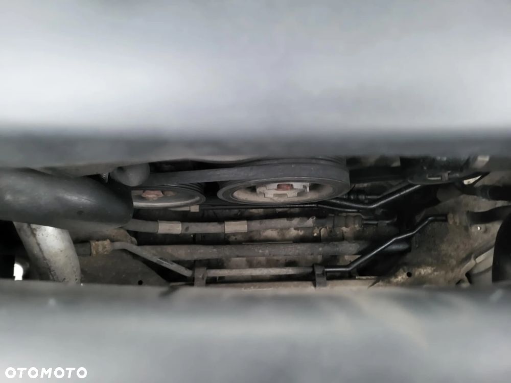 BMW Seria 3 320d - 12