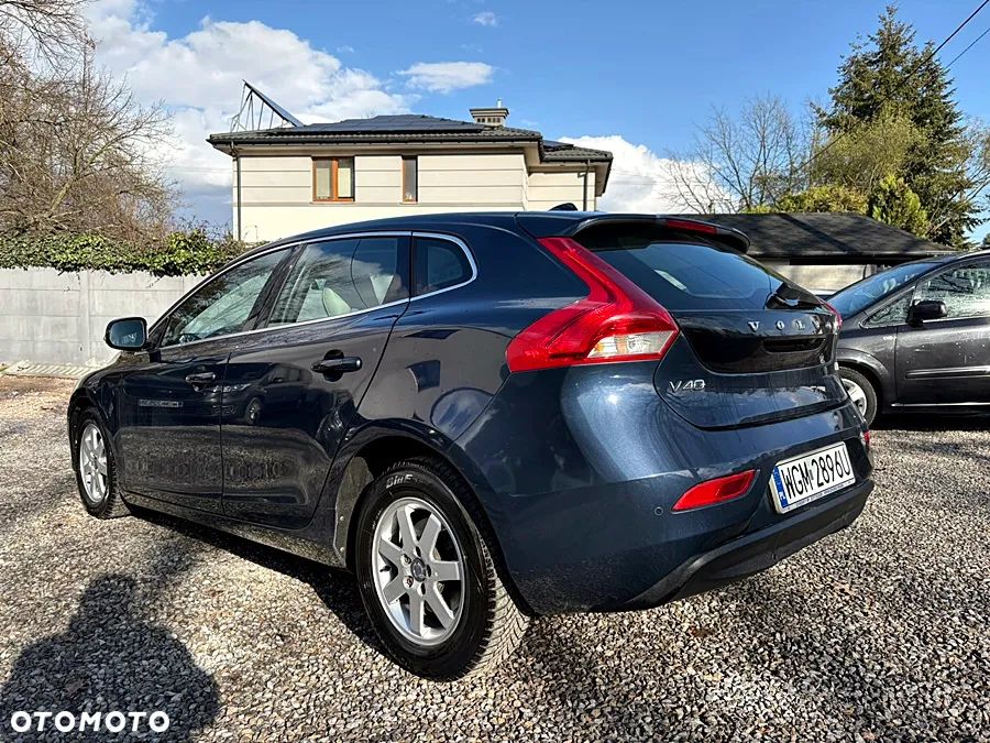 Volvo V40 D2 Summum - 7