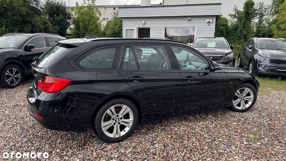 BMW Seria 3 318d Sport Line - 16