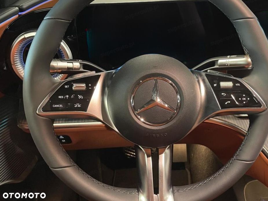 Mercedes-Benz GLC - 7