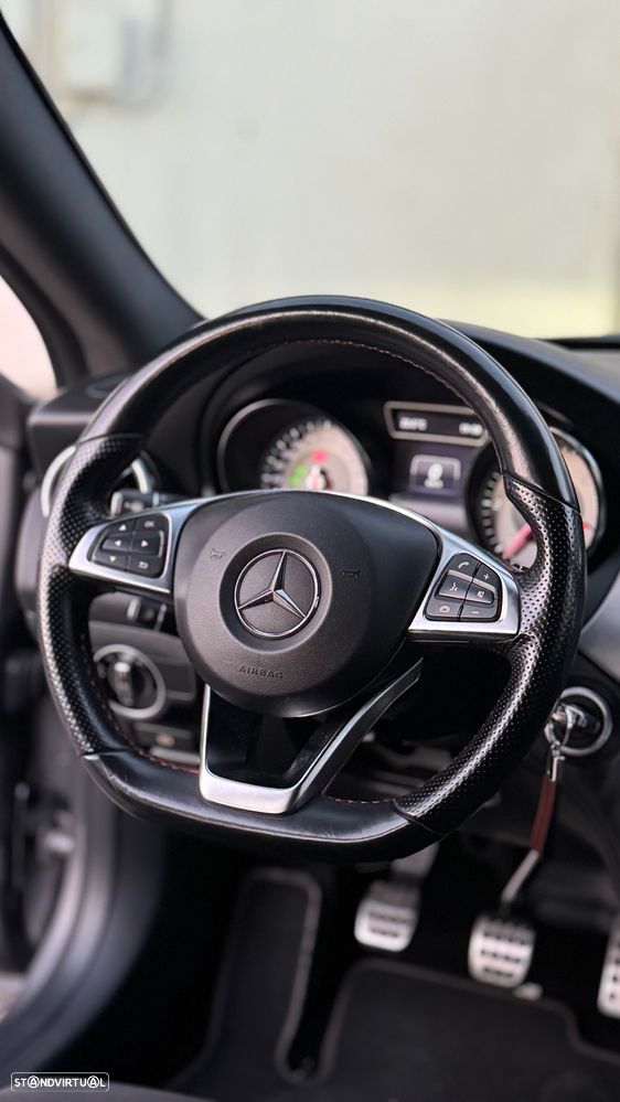 Mercedes-Benz CLA 200 d Shooting Brake AMG Line - 13