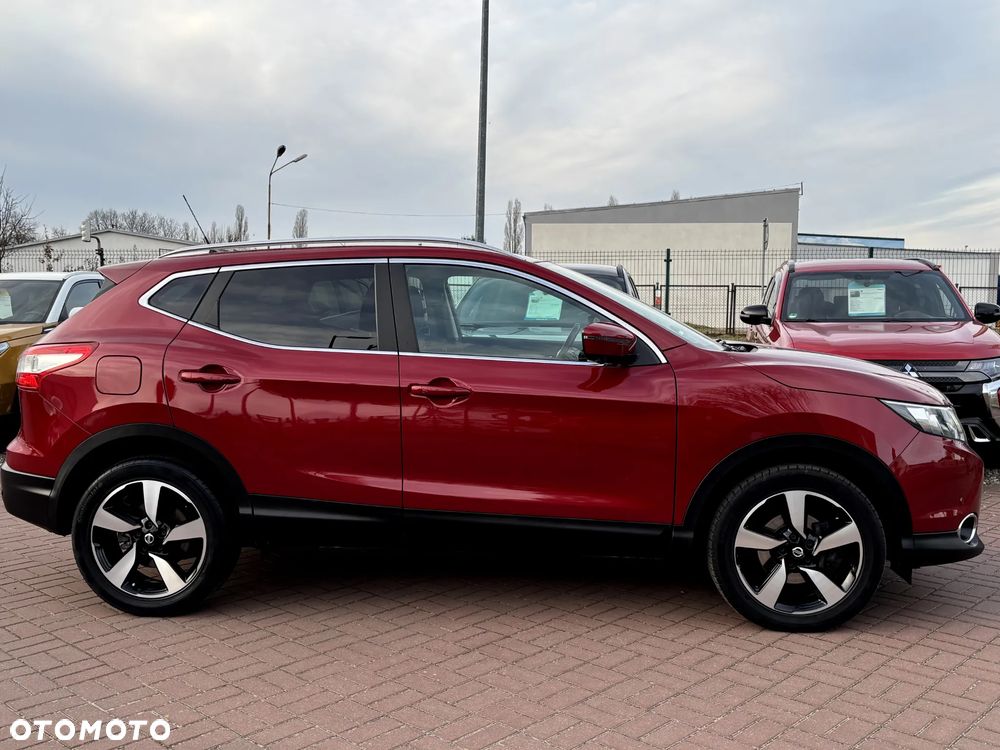 Nissan Qashqai 1.6 DCi Xtronic TEKNA - 12